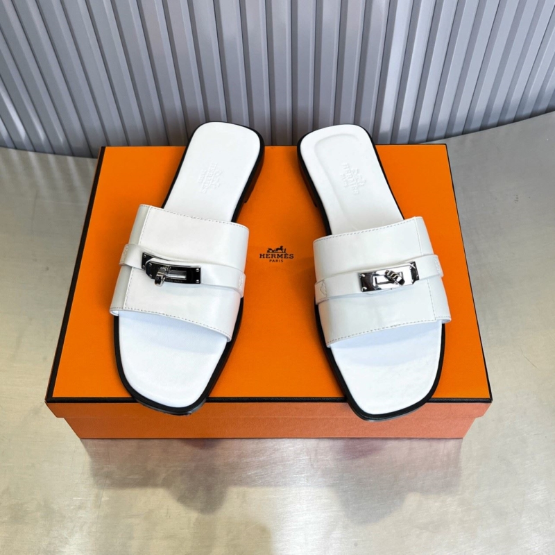 Hermes Slippers